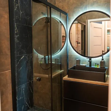 Porta Mare & Apartmán *